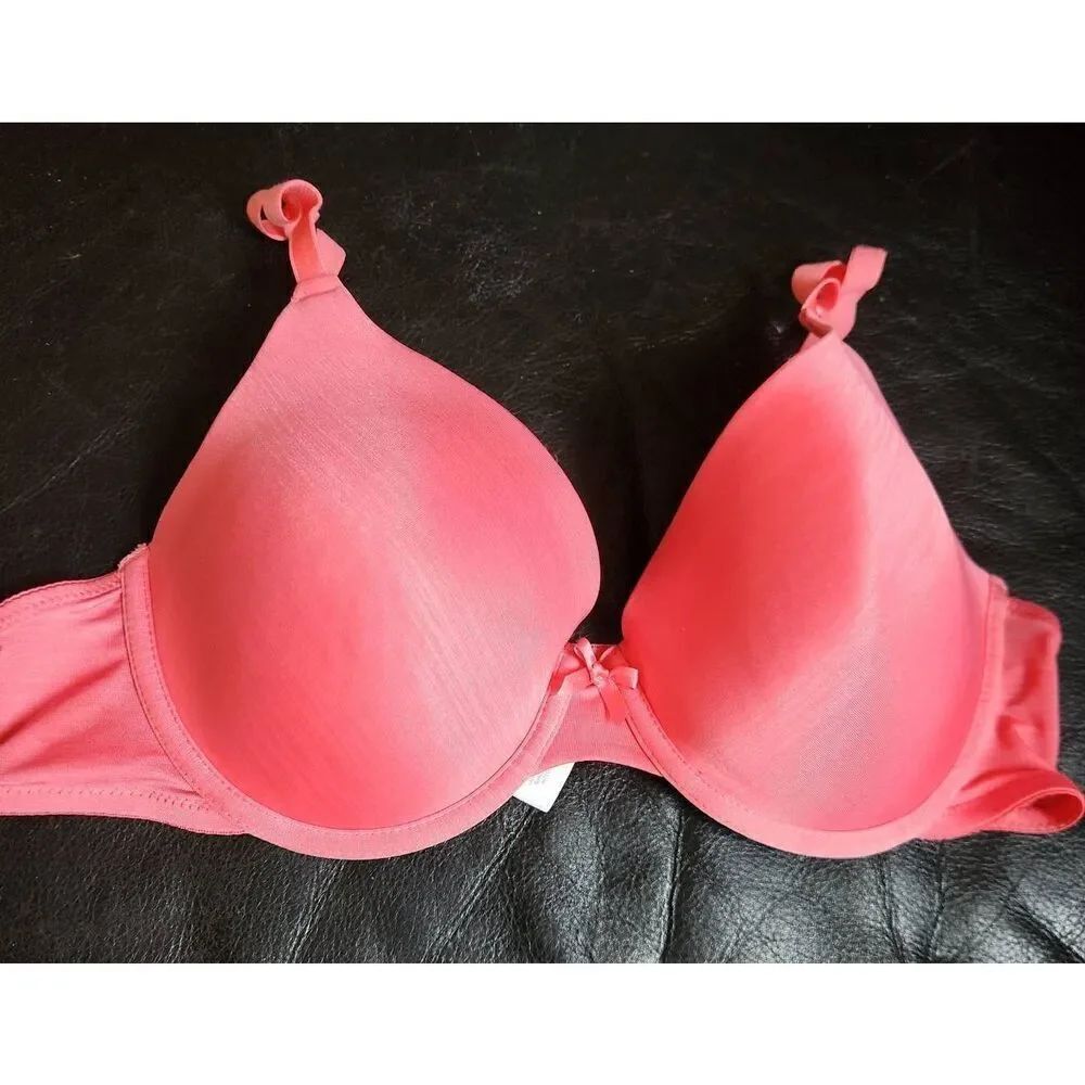 Secret Treasures CORAL underwire Bra 38C.